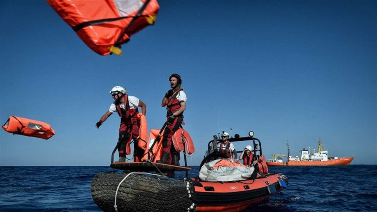 فقدان 12 مهاجرا ومقتل 3 في غرق قواربهم قبالة تونس