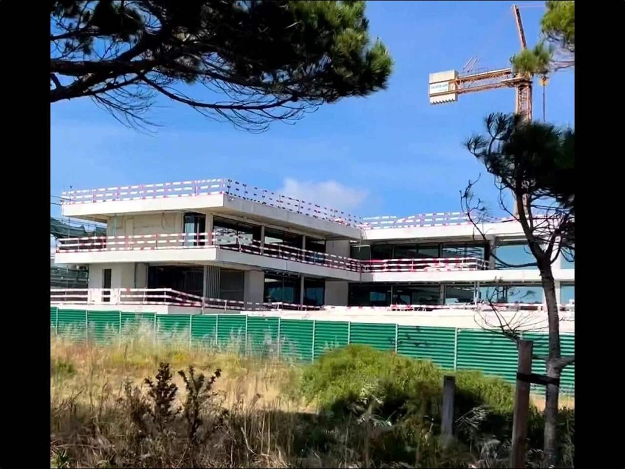 كريستيانو رونالدو يتسبب بالمشاكل في مسقط رأسه