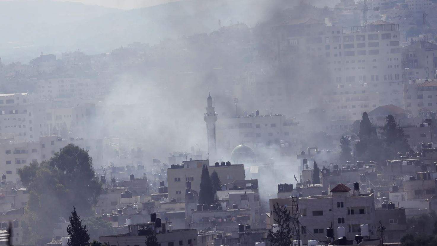 جيش العدو الإسرائيلي يقصف مسجد الأنصار.. ماذا يحدث في جنين؟