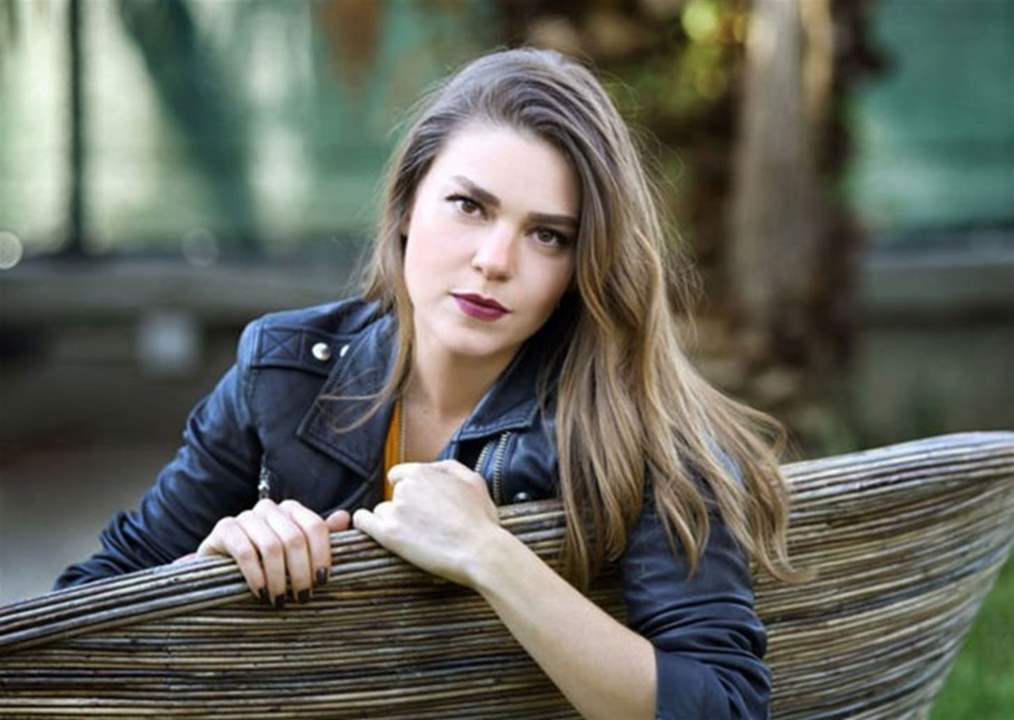 نجمة مسلسل "عروس اسطنبول" ترزق بمولودتها الأولى وهذا اسمها