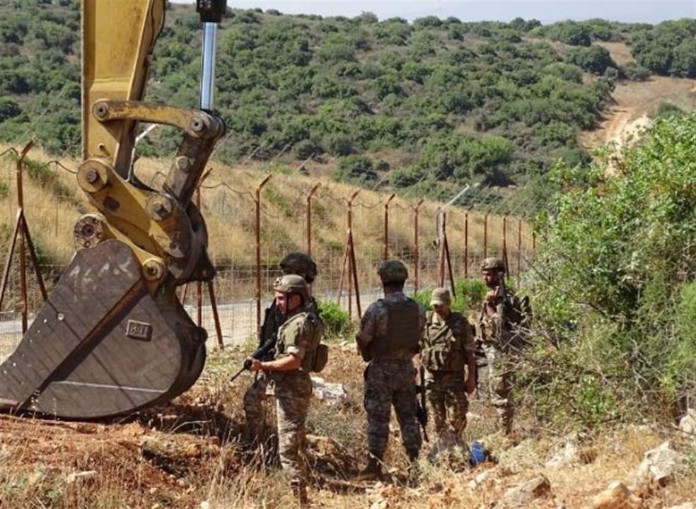 الجيش اللبناني يتصدى لجرافة اسرائيلية معادية عند حدود ميس الجبل
