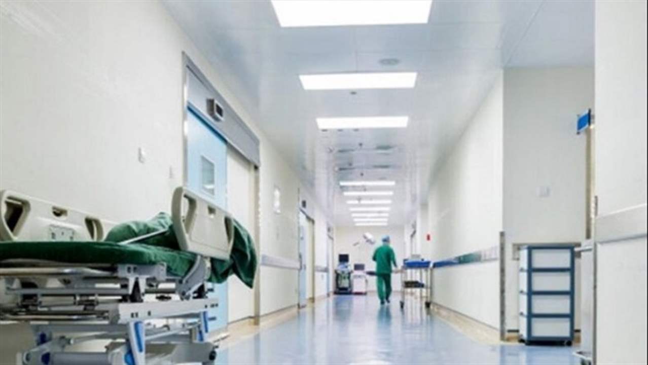 فنانة مصرية شهيرة تعلن إصابة والدها بأزمة صحية مفاجئة