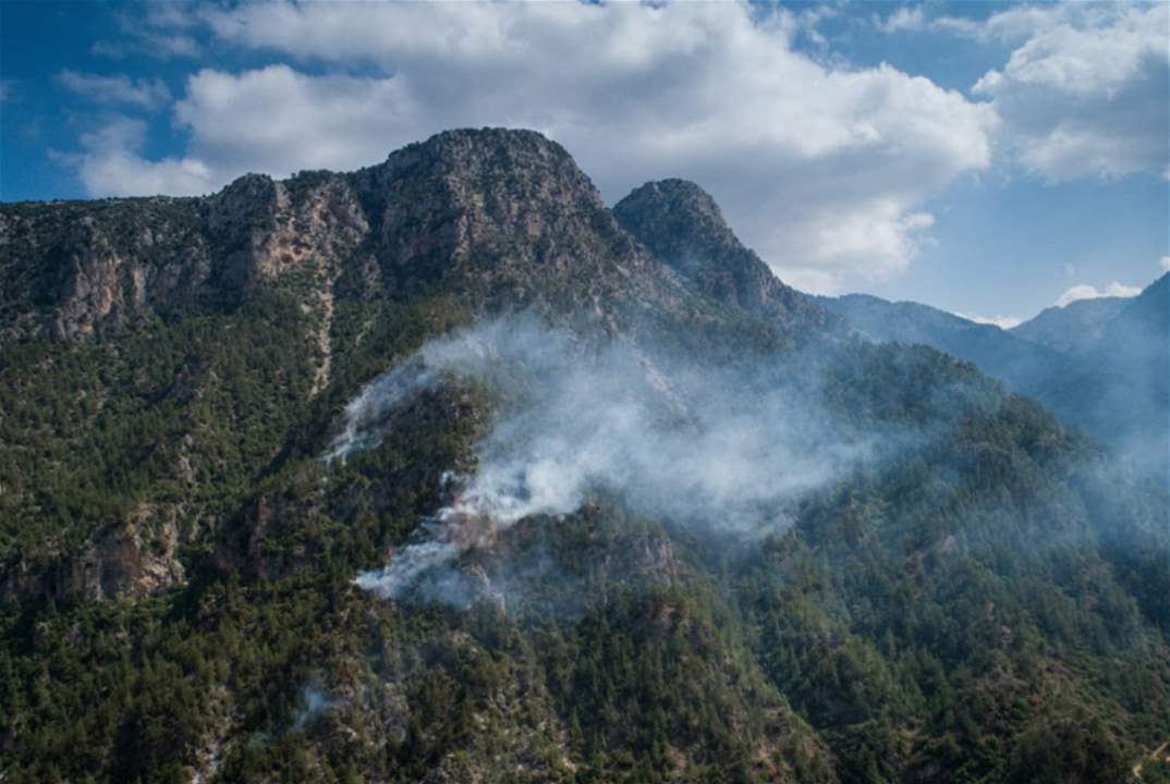 "وادي جهنم" يشتعل.. ورقعة الحريق إلى اتساع! 
