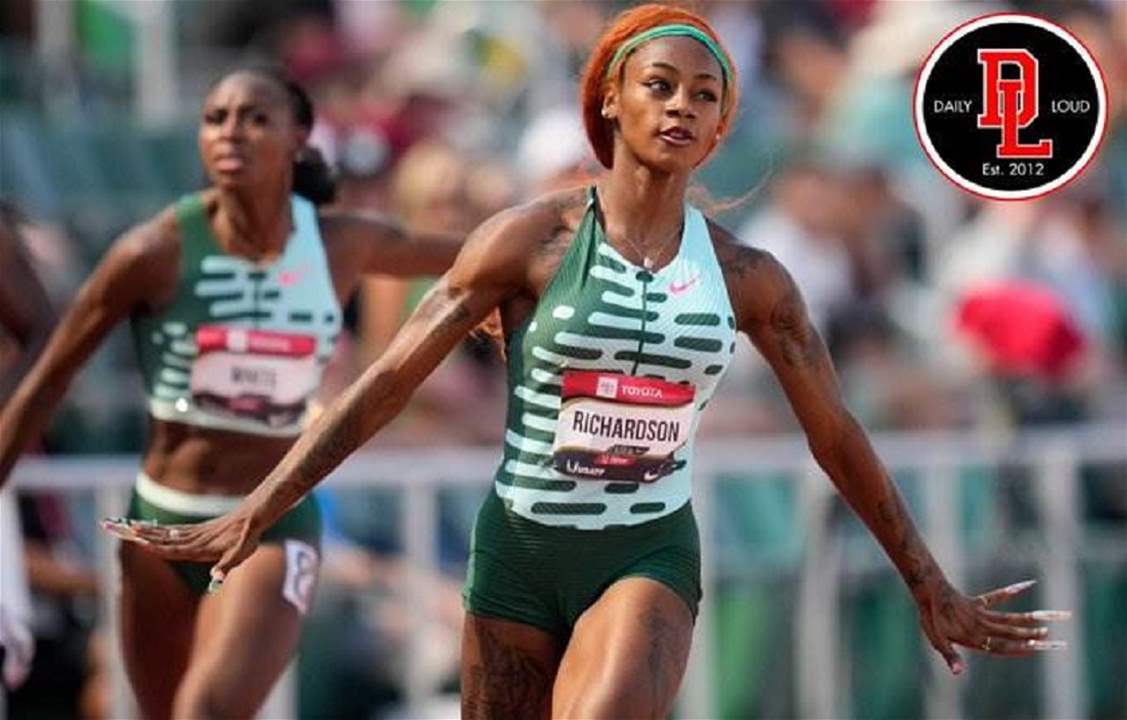 فيديو - العداءة الاميركية تنزع شعرها وترميه أرضاً !!