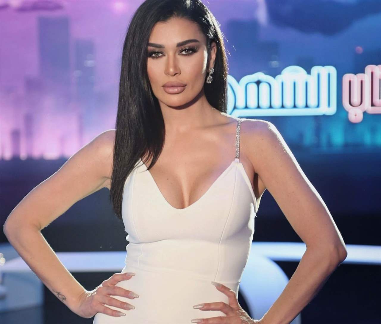 نادين الراسي تجهش بالبكاء وتغنّي لأول مرة الديو الذي جمعها بـ جورج الراسي ولم يبصر النور بعد