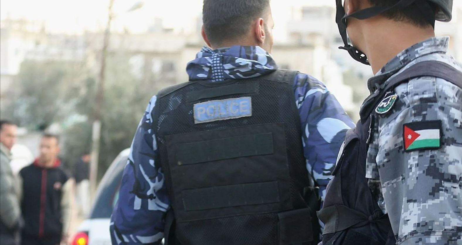 الأردن.. قتل طفلته بـ25 طعنة لأنها استخدمت هاتفه