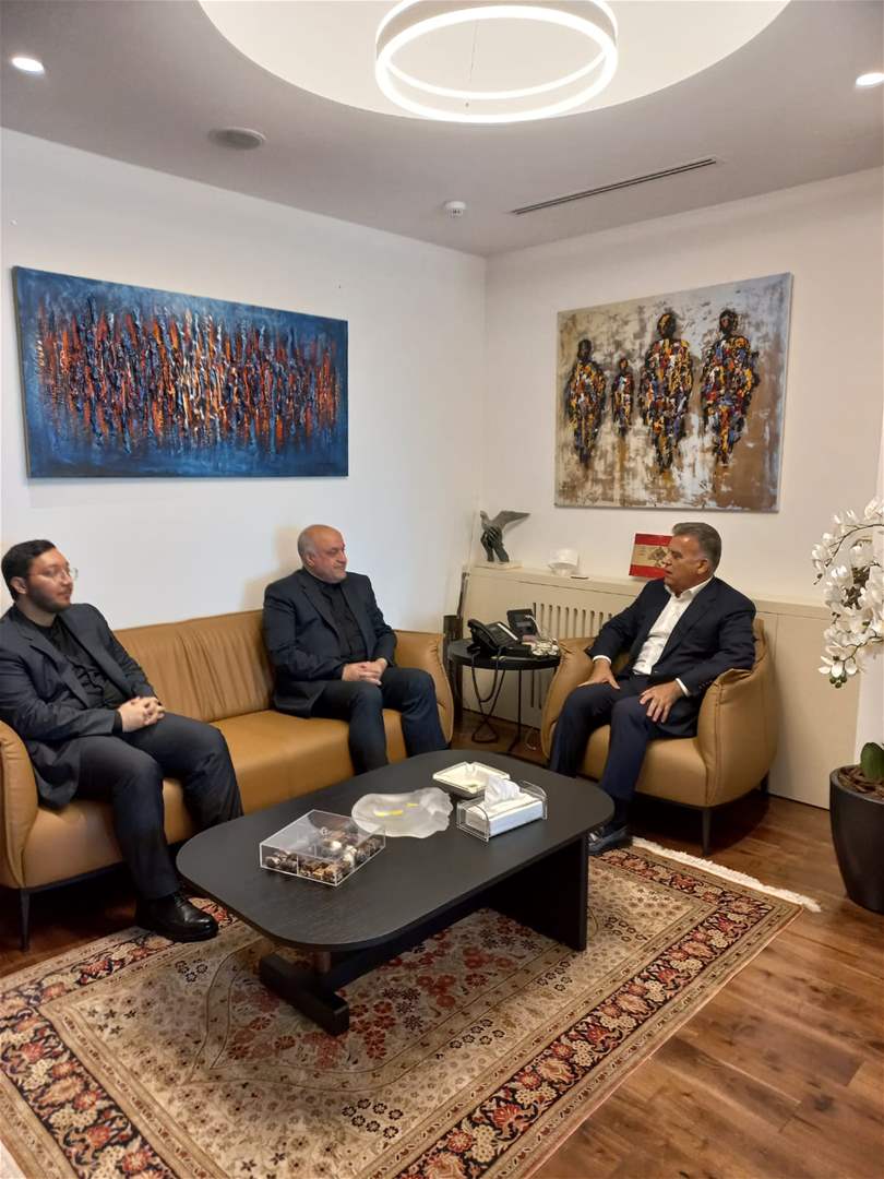 عباس ابراهيم عرض الاوضاع مع السفير الإيراني