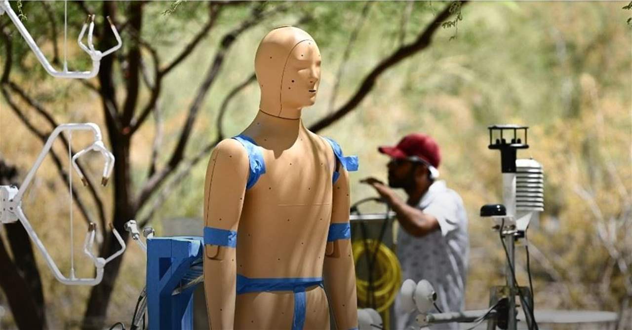 روبوت متعرّق يساعد البشر على مقاومة موجات الحرّ بطريقة واقعية 