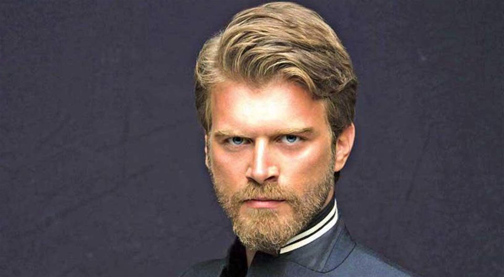 صور جديدة لـ ابن كيفانش تاتليتوغ مع والدته في حوض السباحة