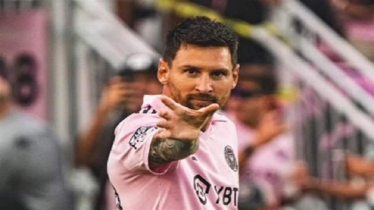 فيديو - ما مغزى الحركة الجديدة التي يقوم بها ميسي؟