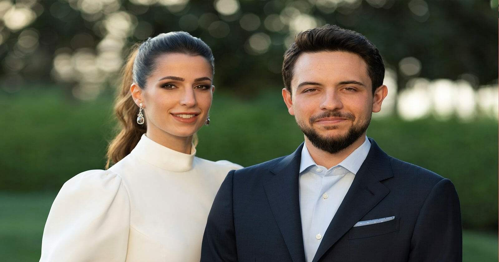 أحدث ظهور لـ الأميرة رجوة الحسين إلى جانب زوجها الأمير الحسين وشقيقه