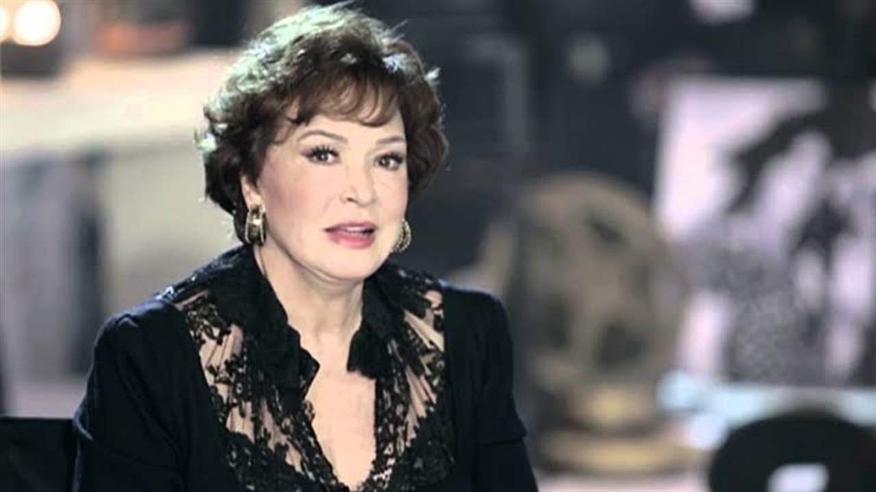 لبلبة تتعرض لحادث سير في عزاء ابن حسن يوسف 