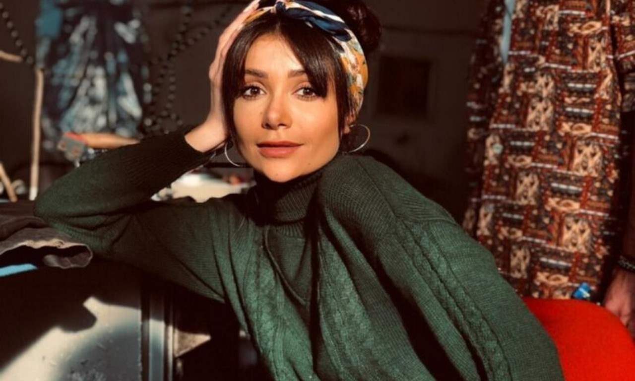 لين غرة تنشر صور من كواليس "كريستال".. هكذا بدت 