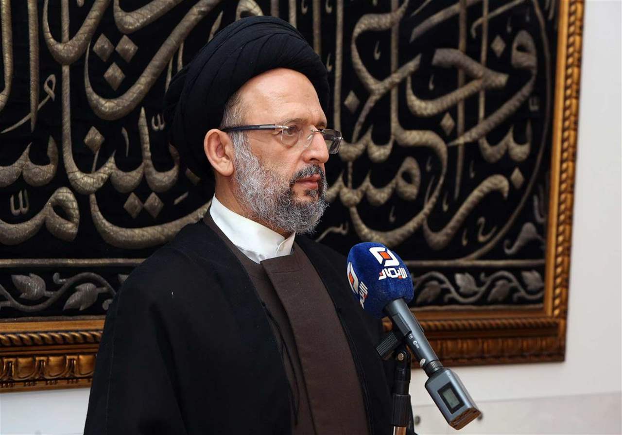 فضل الله اتصل بالخطيب منوها بحكمته في منع فتنة داخل المؤسسة الدينية