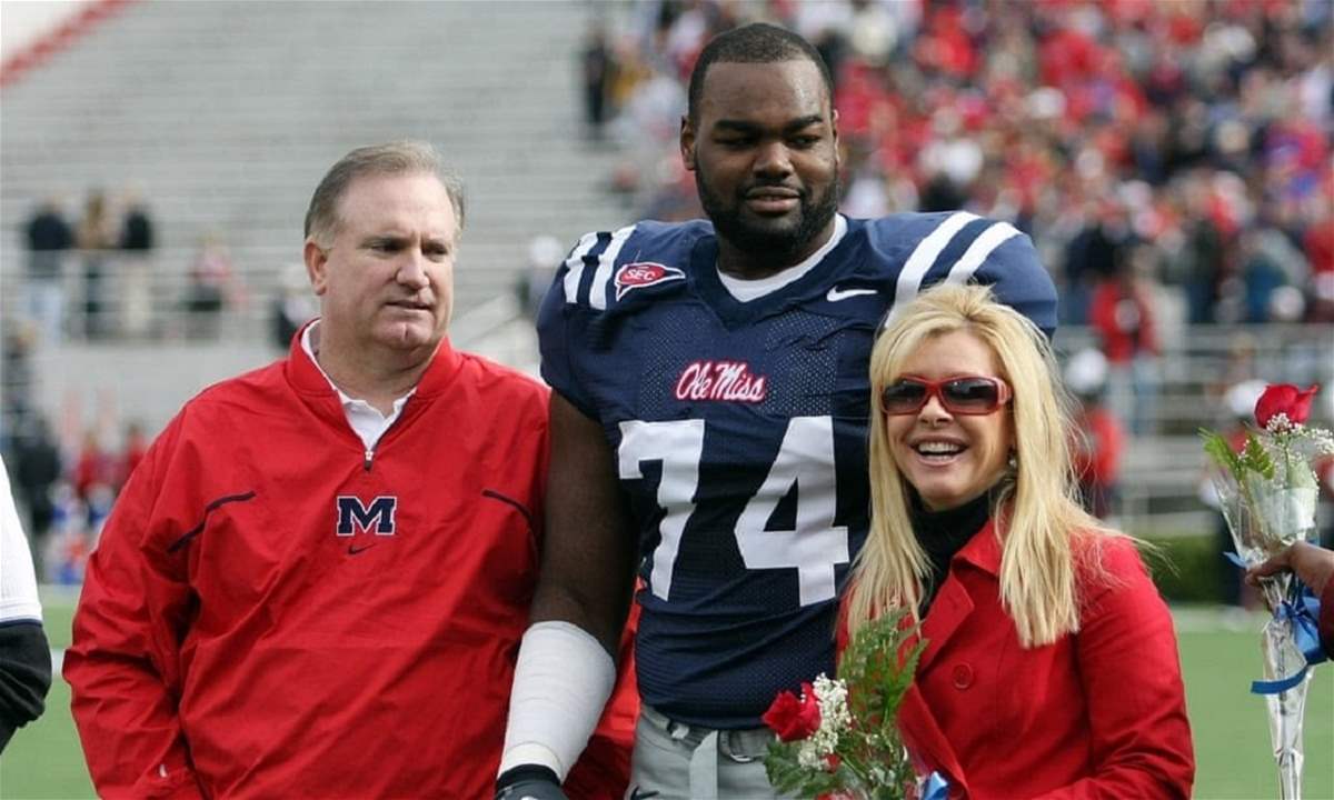 هل كان فيلم The Blind Side كذبة وحكاية النجم الشهير تلفيق؟