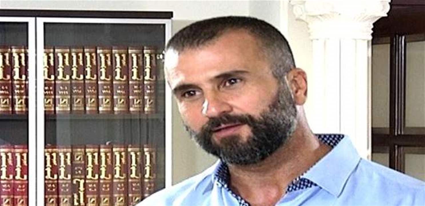 واصف الحركة يكشف ما حصل معه اليوم في وزارة العدل اثناء توقيف الكوميدي نور حجار: لم أترك الساحة خوفاً 