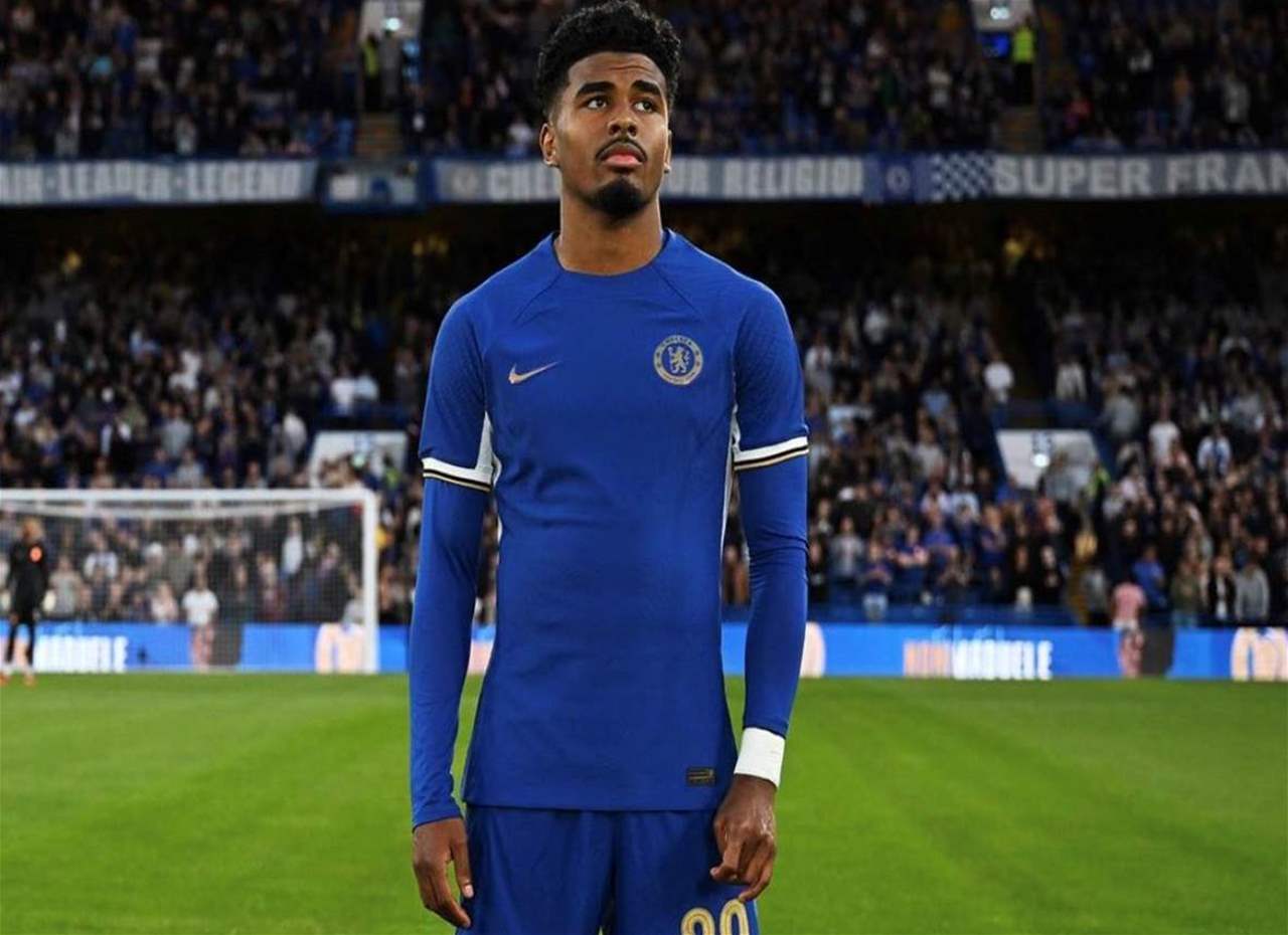 فيديو - هكذا احتفل اللاعب الشاب ببقائه في تشيلسي