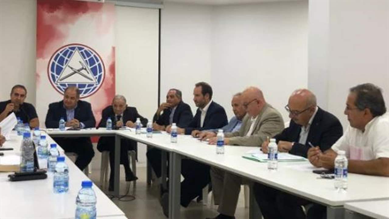 "التقدمي الإشتراكي" عرض الأوضاع مع "التجدد للوطن" 