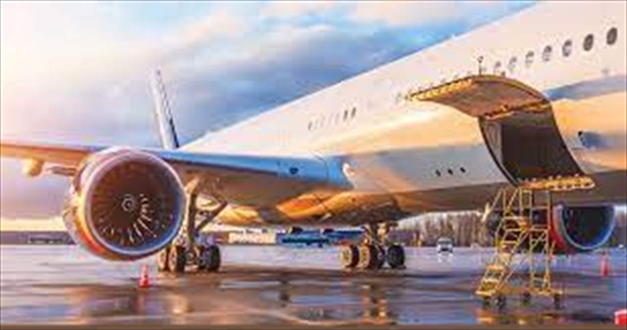 طائرة تهبط دون أمتعة ركابها.. السبب؟