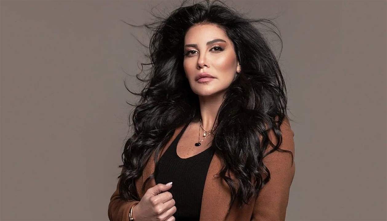 نظلي الرواس تعايد والدتها بكلمات مؤثرة.. لن تصدقوا الشبه بينهما