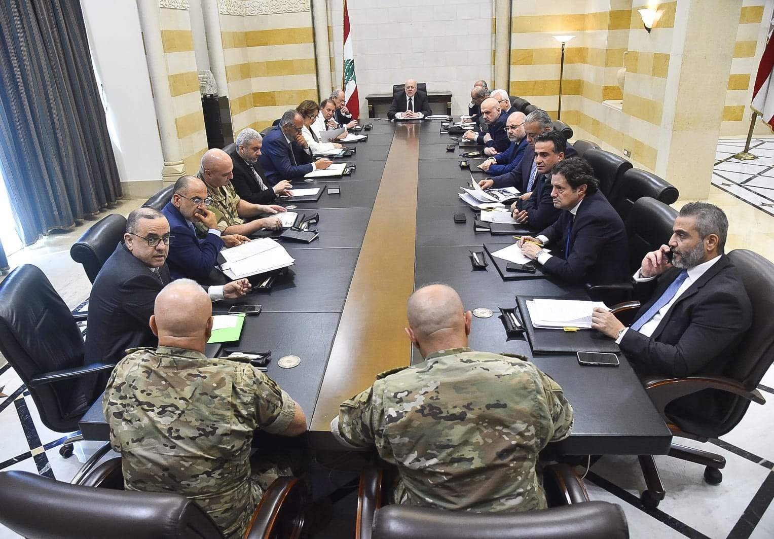 المكتب الاعلامي لميقاتي : رئيس الحكومة يأسف لعدم حضور الوزراء المتغيبين عن جلسة اليوم لا سيما الذين تصدح حناجرهم بمواقف من ملف النازحين من باب المزايدة ليس الا