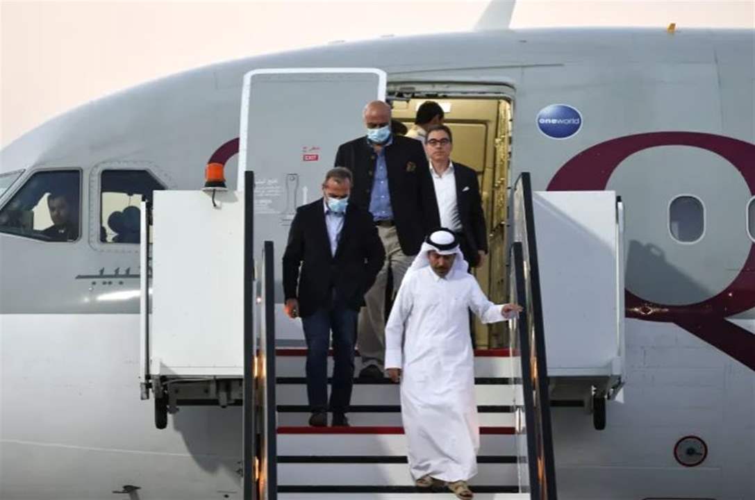  وصول السجناء الأميركيين للدوحة وبايدن يشكر قطر وعُمان على الوساطة