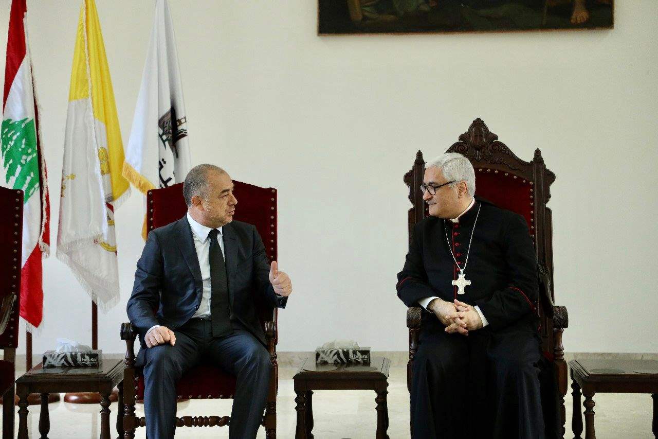 بالصور - عبد الساتر عرض الاوضاع مع بو صعب وتشديد على أن اجتياز كل الأزمات هو في الحوار 