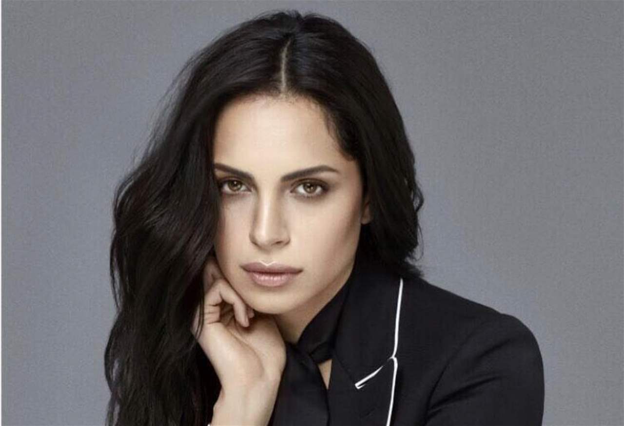 اول ظهور لـ آمال ماهر بعد خضوعها لعملية جراحية دقيقة