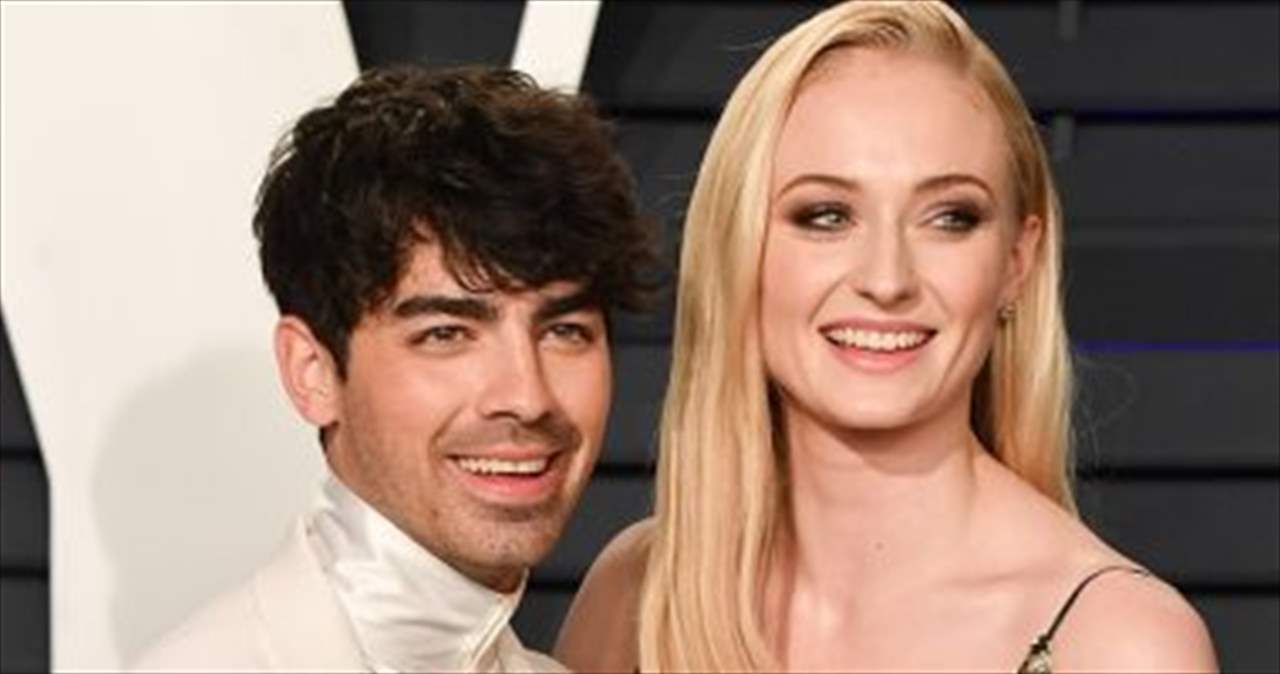 بعد انفصالهما.. صوفي تيرنر تواجه جو جوناس قضائيا 