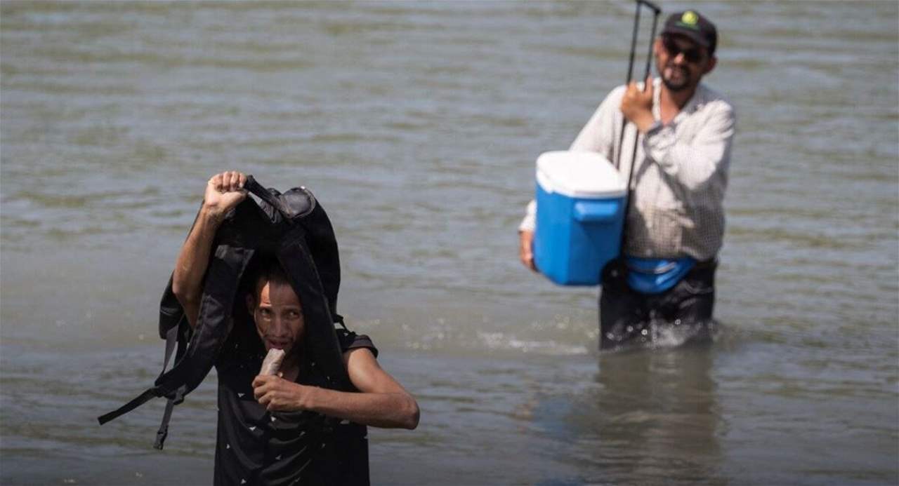 سبعة قتلى وتسعة مفقودين إثر فيضان نهر في المكسيك 