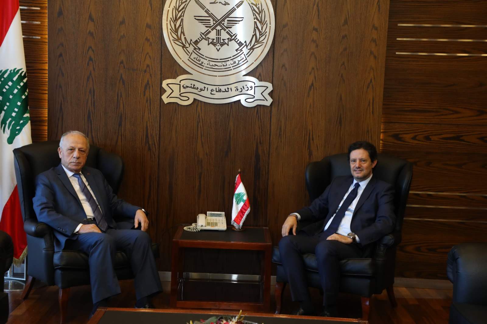 المكاري التقى وزير الدفاع في اليرزة وهذا ما تم البحث فيه 