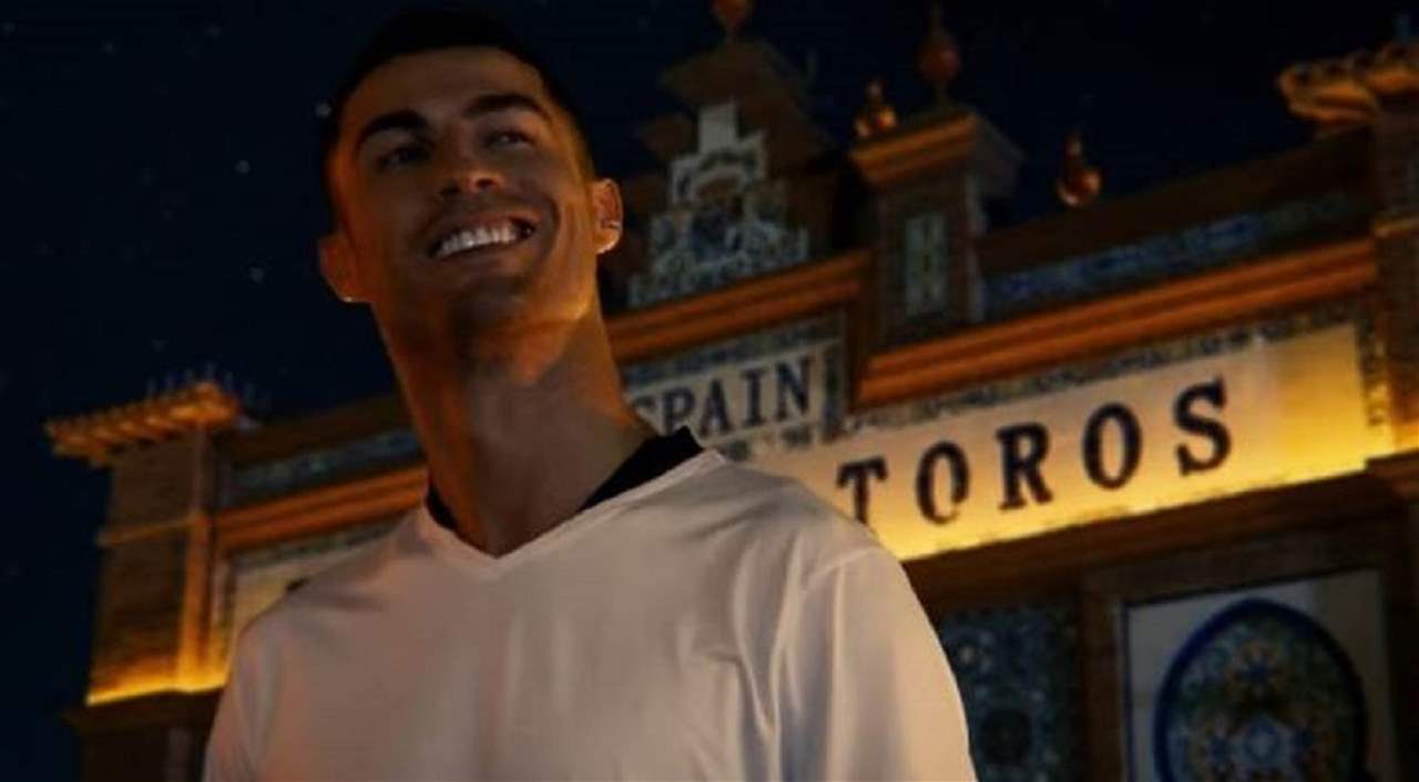 رونالدو وأحمد عزّ في فيديو ترويجي لموسم الرياض