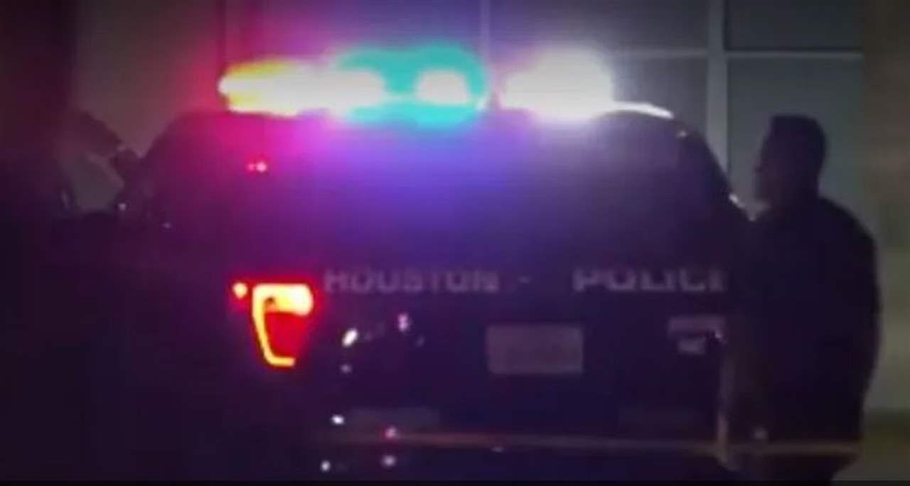  "نزاع رومانسي" يودي بحياة شخصين في هيوستن