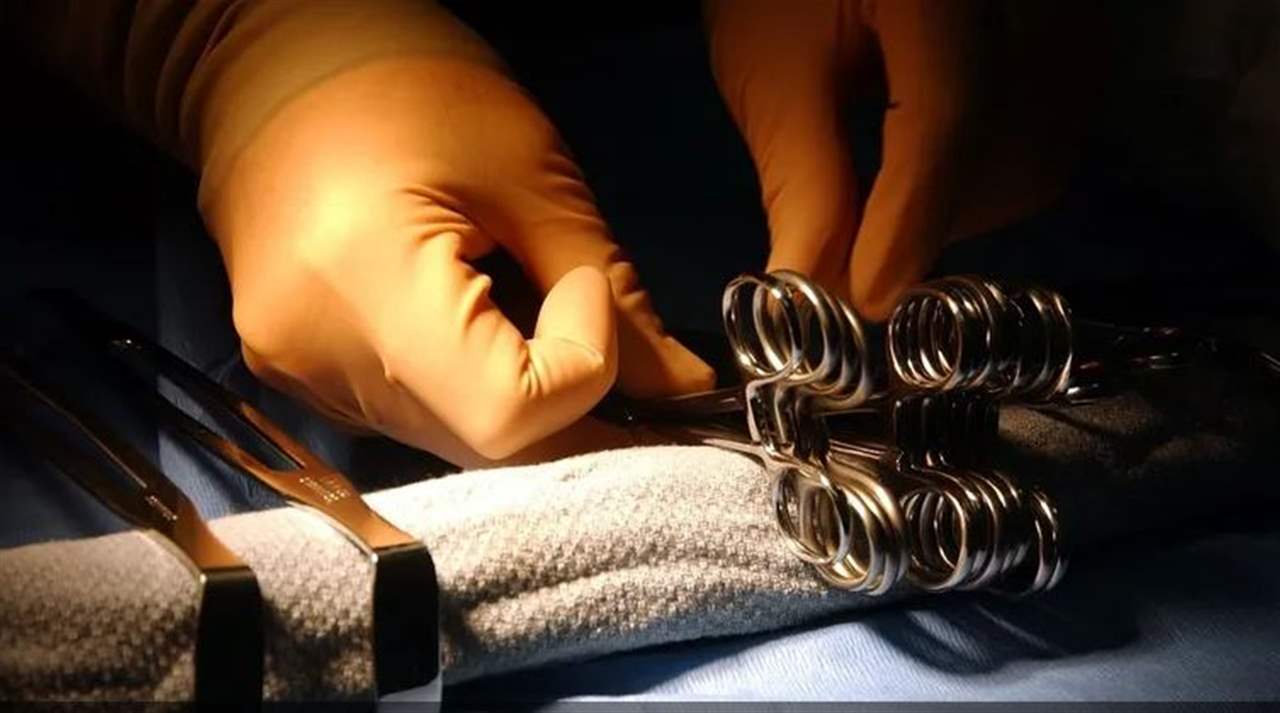 عصابة "دكتور فؤاد"... ميكانيكي يخدر الضحايا ويسرق الكلى!