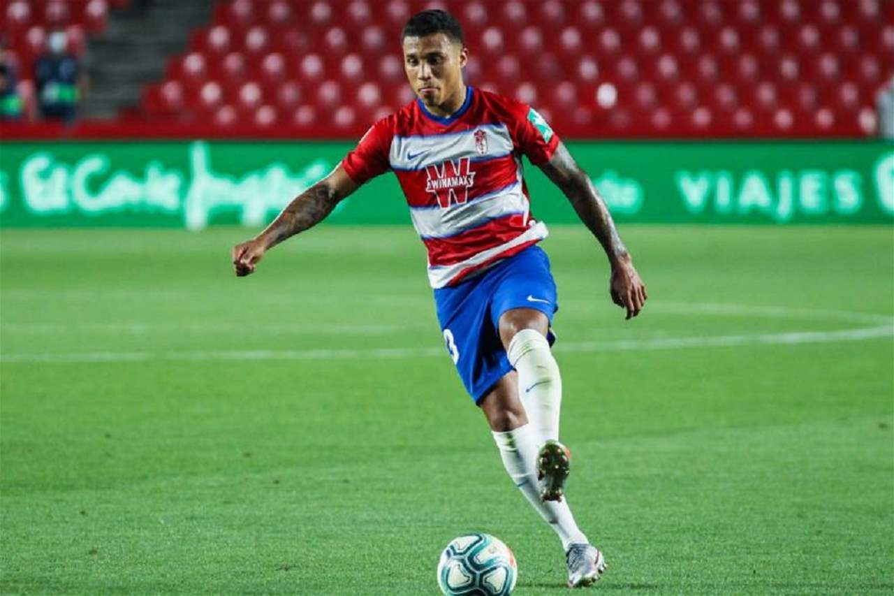 طلب السجن خمس سنوات على نجم قادش .. إليكم السبب