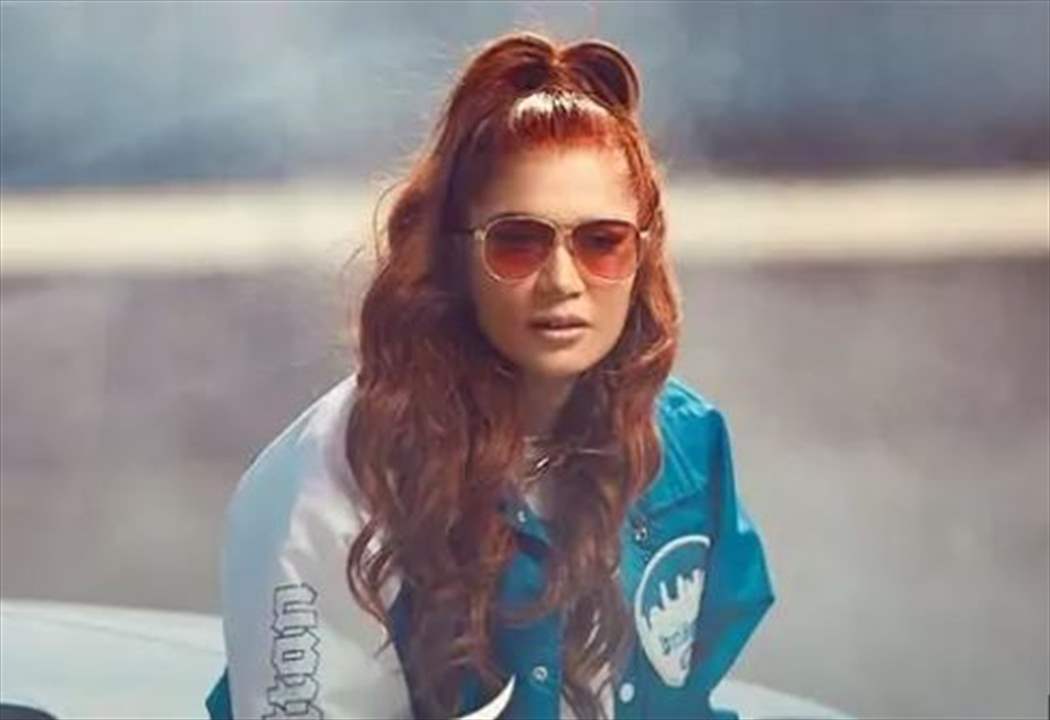 صاحبة أغنية "مخصماك" تظهر بفيديو طريف 