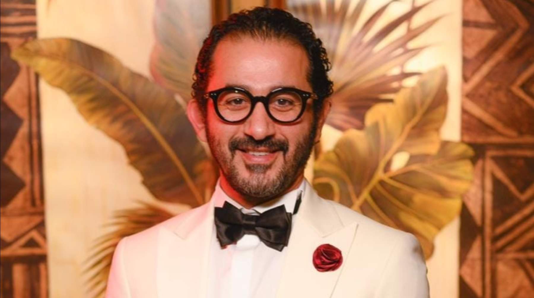 اليكم حقيقة تعرض أحمد حلمي لوعكة صحية مفاجئة 