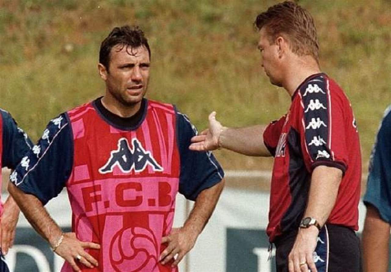 ستويشكوف يشنّ حرباً على فان جال .. أنا لا أعرفه