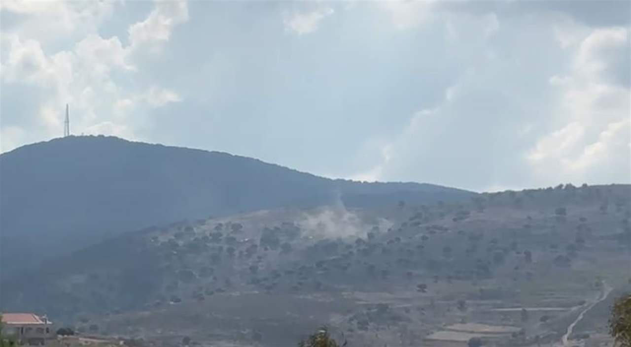 بالفيديو - قصف معاد يستهدف خراج بلدة رميش على مقربة من مراكز تابعة للجيش اللبناني في &quot;أبو شنان&quot;