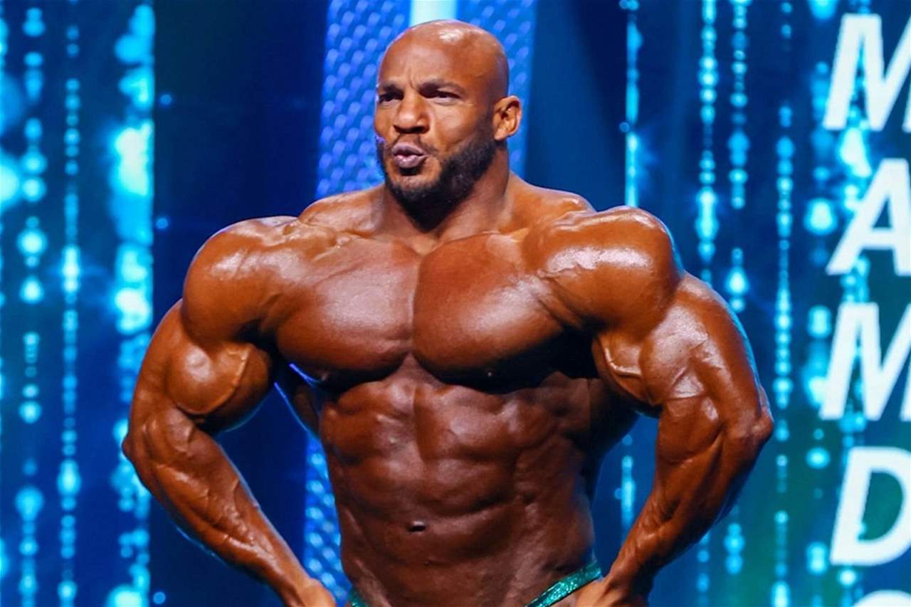 فيديو - "بيغ رامي" يبكي كالأطفال تأثراً بالحرب على غزّة