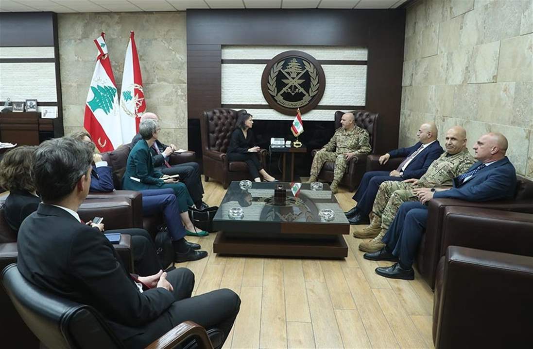 قائد الجيش إستقبل وزيرة الخارجية الألمانية.. وبحثٌ في الأوضاع العامة والتطورات على الحدود الجنوبية 
