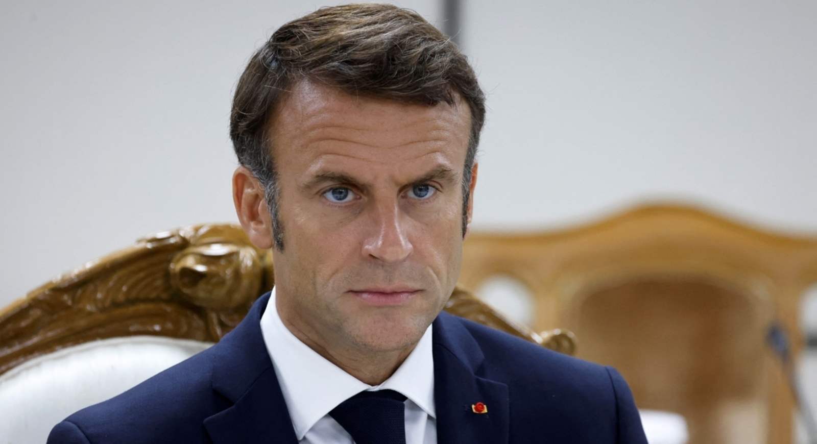 ماكرون: فرنسا بعثت رسائل "بشكل مباشر للغاية" إلى حزب الله لتجنب التصعيد