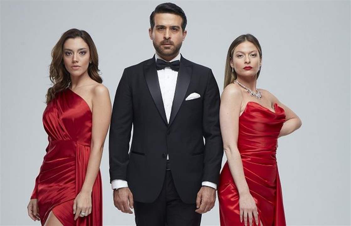 اليكم أحداث الحلقات الأخيرة من مسلسل "كريستال"