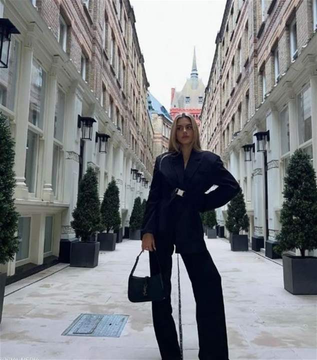 من على الأرض وعلى منصات التواصل..ابنة "بيب غوارديولا" تعطي رأيها بالأحداث الأمنــــ ية الأخيرة 