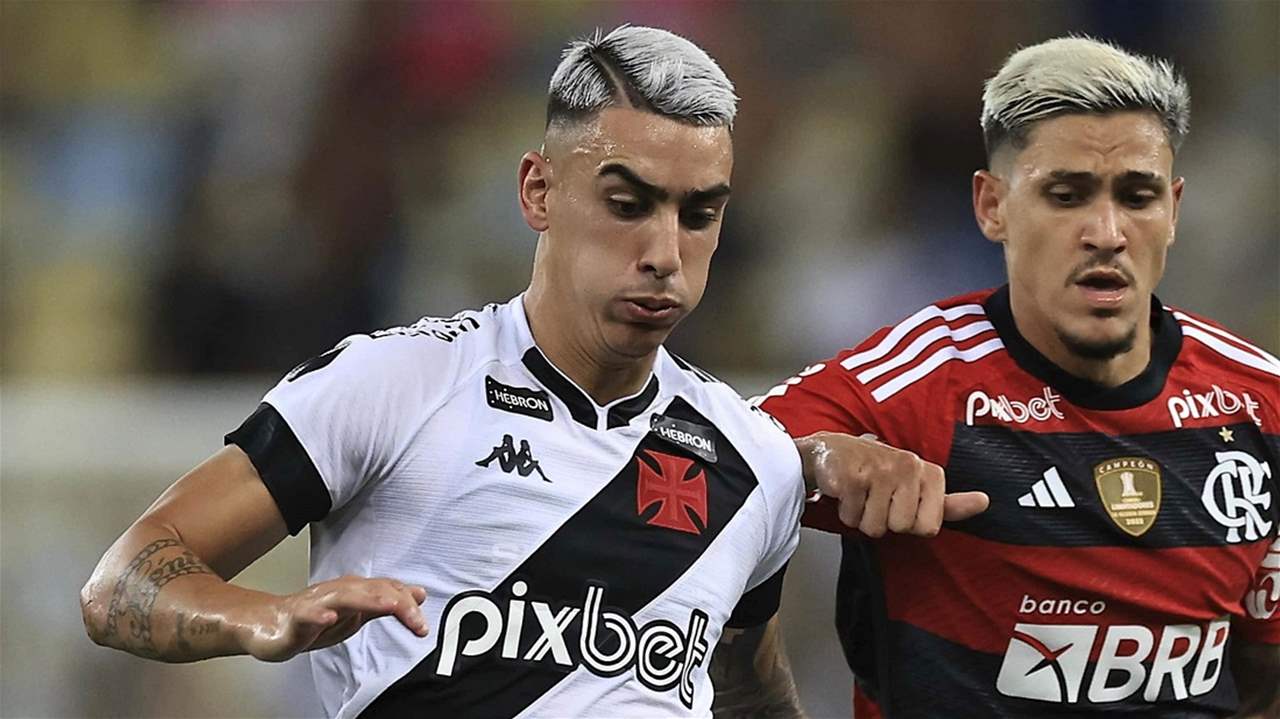 فيديو - احتفلوا برفع "الولد المُعوّق" بُكرسيّه المُزيّن 