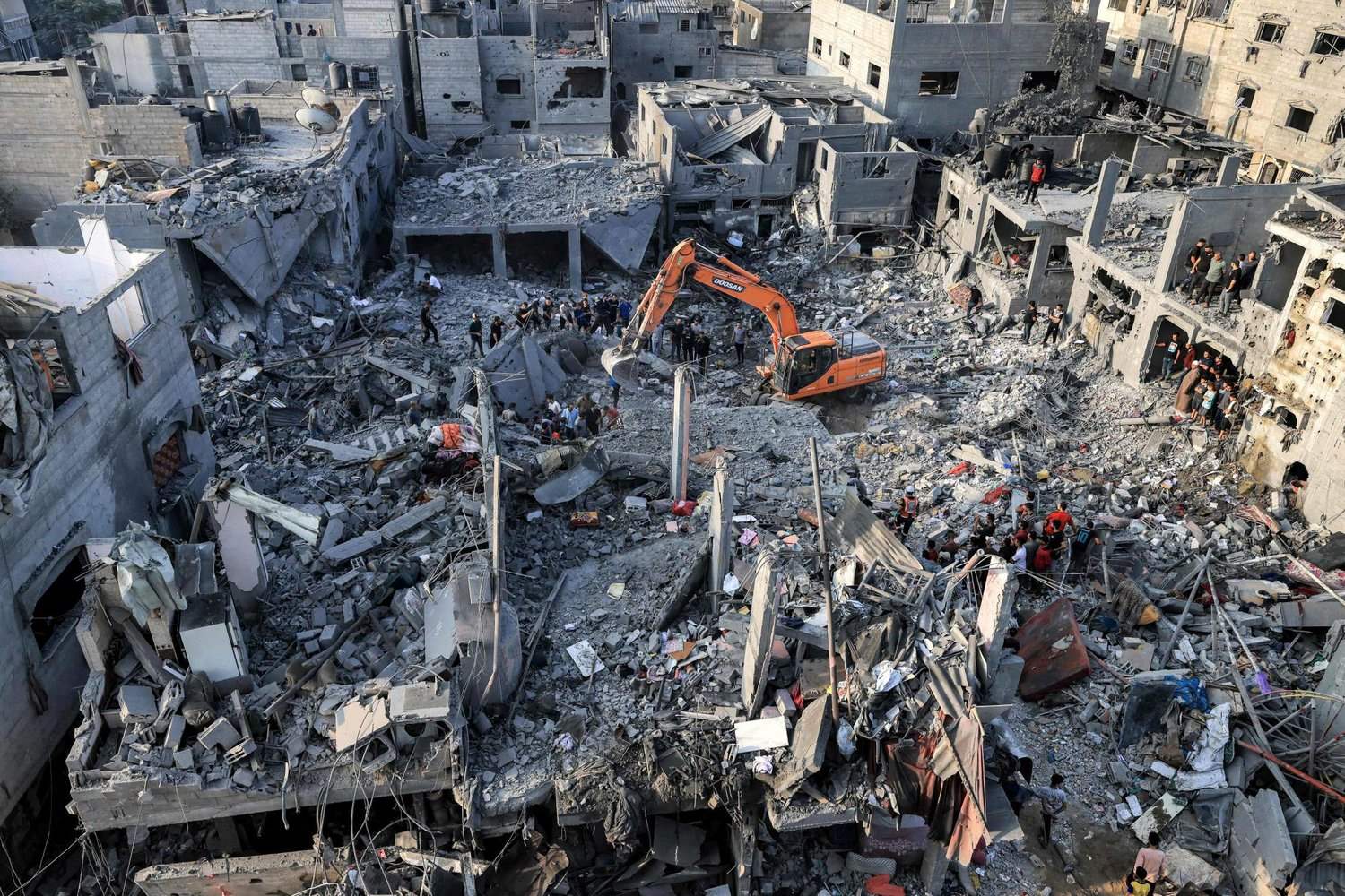 مسودة بيان القمة الأوروبية تدعو لممرات إنسانية لإيصال المساعدات إلى غزة 