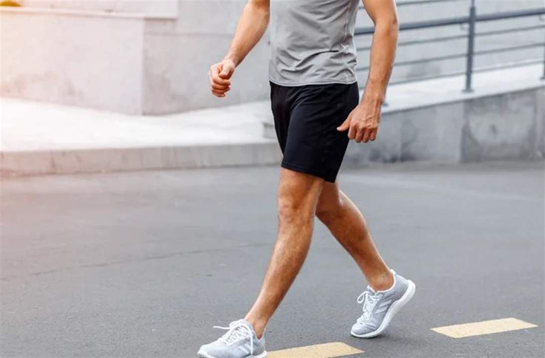 المشي لهذه المسافة أسبوعياً كافٍ لإنقاص وزنك! 