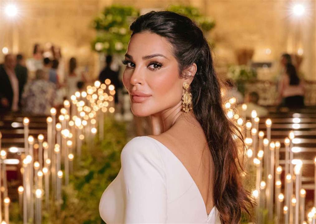 صورة جديدة لـ نادين نسيب نجيم مع ولديها.. ما قالته لهما مؤثر 