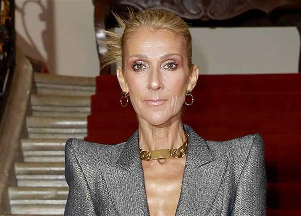 بعد إعلان مرضها.. ظهور نادر لسيلين ديون مع أولادها 