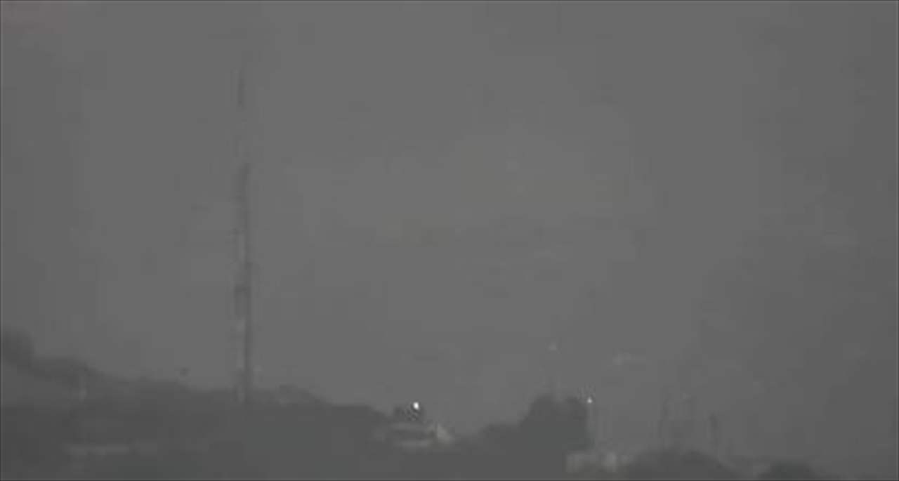 بالفيديو - مشاهد من عملية إستهداف حزب الله لمقر قيادة كتيبة جيش العدو الإسرائيلي في ثكنة زبدين